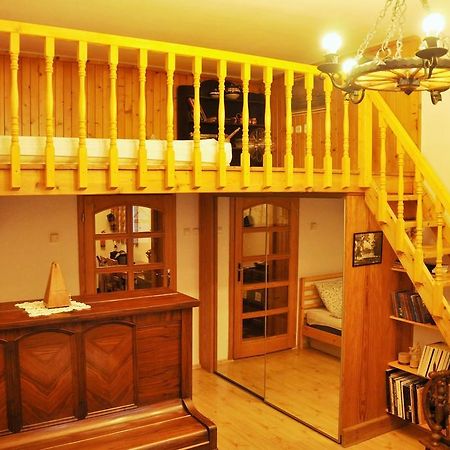 Traditional Slovak Apartment براتسيلافا المظهر الخارجي الصورة