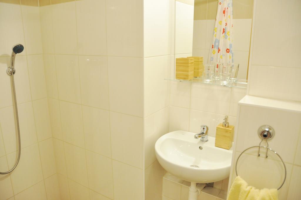 Traditional Slovak Apartment براتسيلافا المظهر الخارجي الصورة